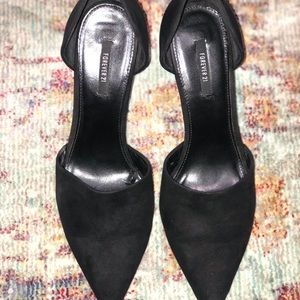💥FOREVER 21💥 BLACK pointed Pumps women